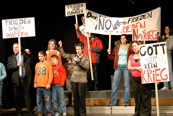 Eifeler Mundart: Passionsspiele in Schönberg 2012