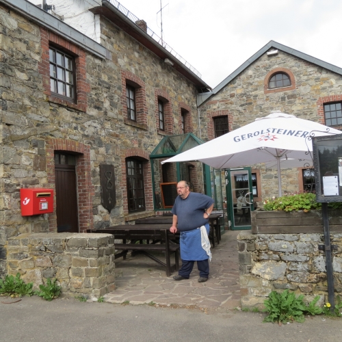 Eifeler Mundart: Die ''Baraque Michel''