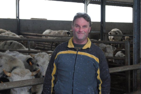 Eifeler Mundart: ''L'amour est dans le pré''