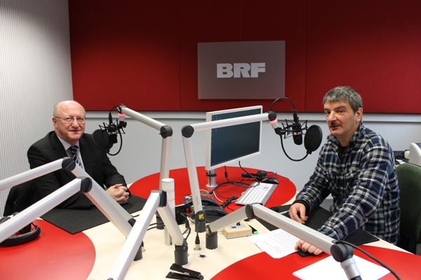 Eifeler Mundart: Gemeinde Bütgenbach und der Sparhaushalt 2014