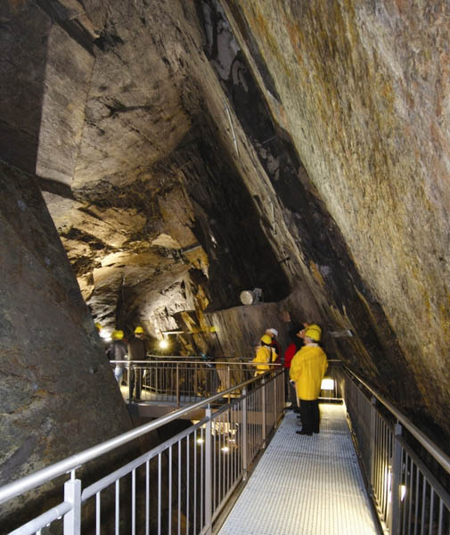 Eifeler Mundart: Der Rechter Schieferstollen