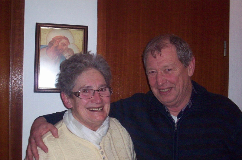 Kelmiser Mundart: Amaröllchen vorgetragen durch Fini Knauf