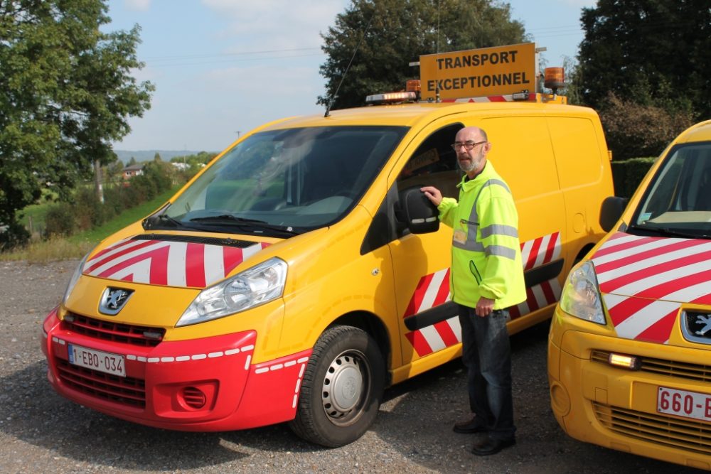 Kelmiser Mundart: Schwertransporte begleiten