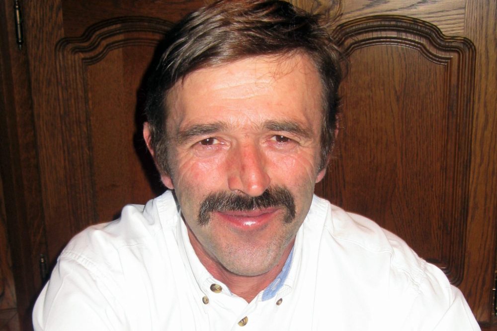 Eifeler Mundart: Naturbestattungen in der Gemeinde Burg-Reuland