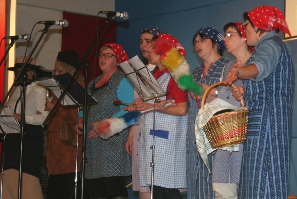 Eifeler Mundart: Plattdeutscher Abend im Triangel St. Vith