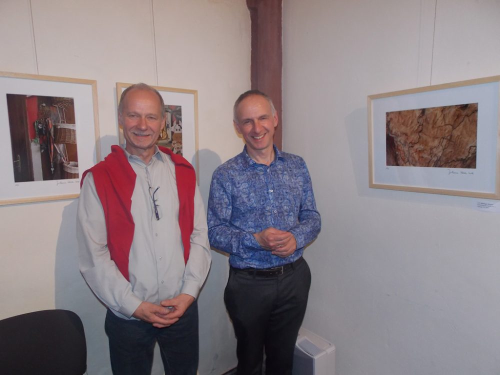 Eifeler Mundart: Ausstellung von Johannes Weber in Kapelle Krewinkel