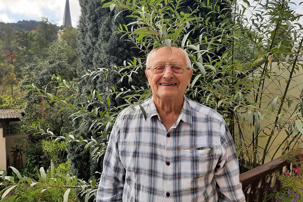 Eifeler Mundart: Bauprojekt ''Verbindung Maas und Mosel''