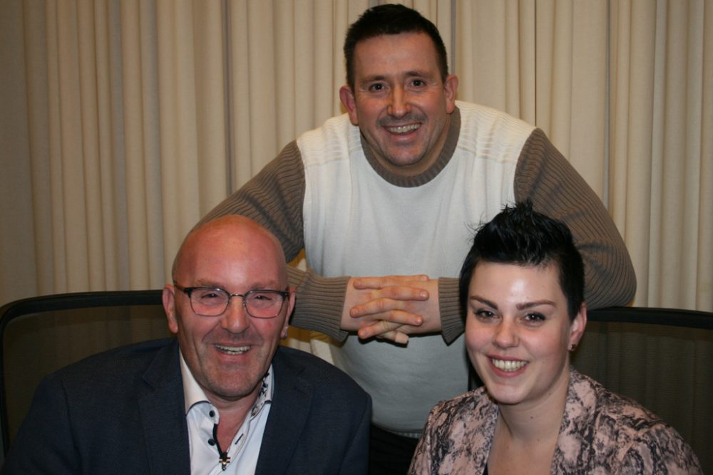 Eifeler Mundart: Café und Saal ''An Terres'e'' in Meyerode