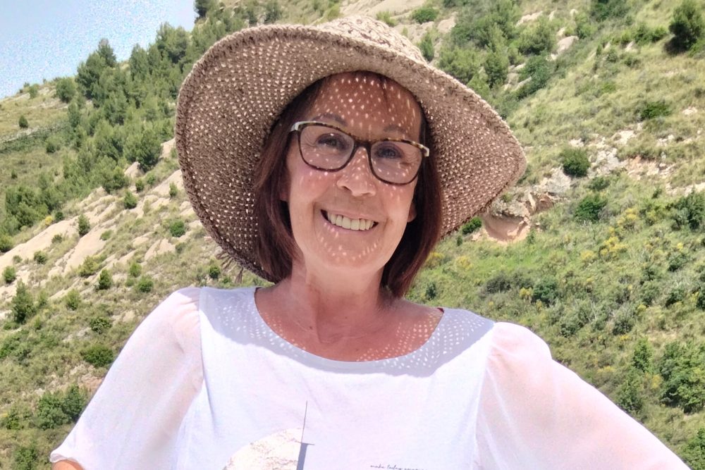 Eifeler Mundart: Claudine Schröder schreibt Krimi - mit Jugenderinnerungen